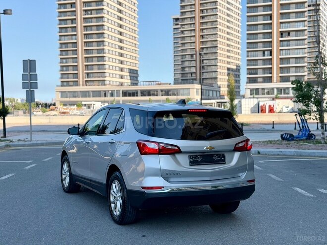 Chevrolet Equinox-7