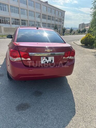 Chevrolet Cruze-3