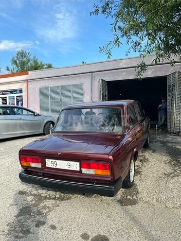 LADA (VAZ) 2107-4
