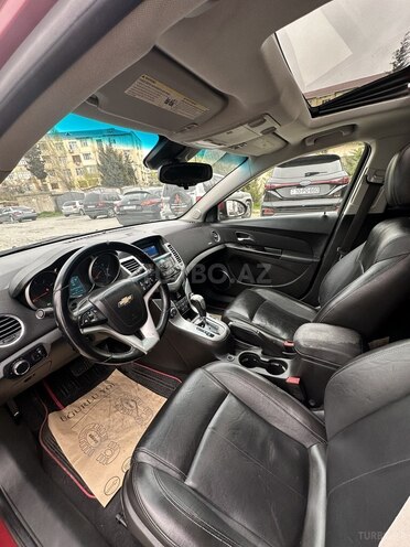 Chevrolet Cruze-20