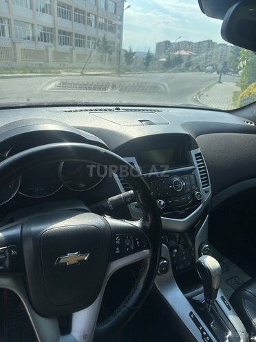 Chevrolet Cruze-14