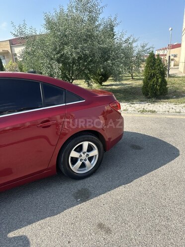 Chevrolet Cruze-15