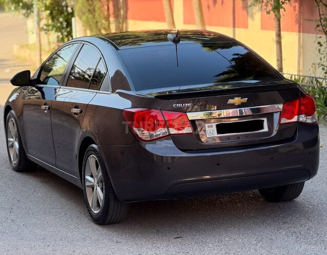 Chevrolet Cruze-5