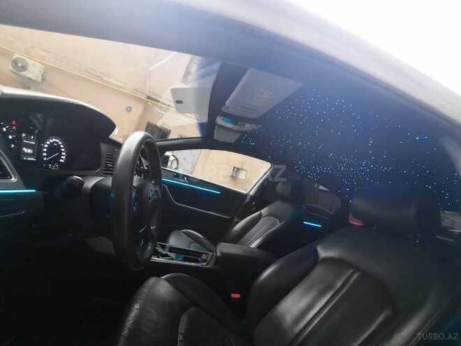 Hyundai Sonata-3