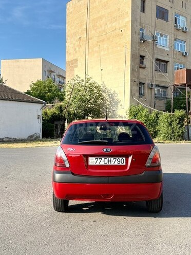 Kia Rio-2