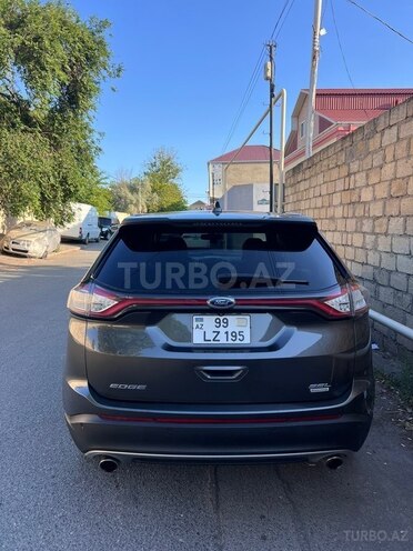 Ford Edge-4