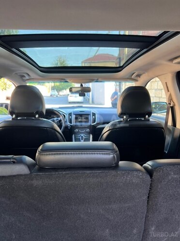 Ford Edge-9
