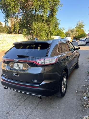 Ford Edge-7