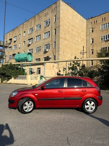 Kia Rio-6