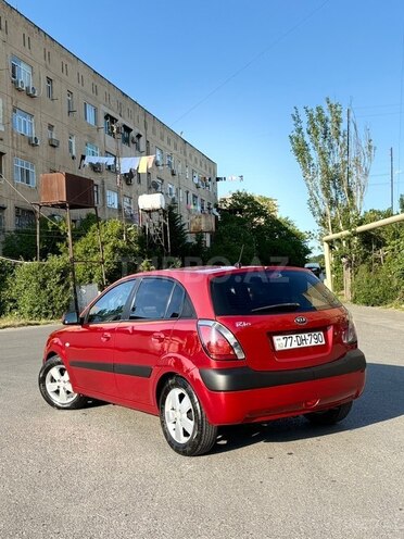 Kia Rio-7