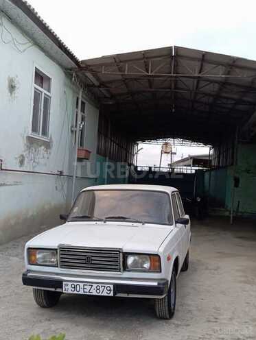 LADA (VAZ) 2107-2
