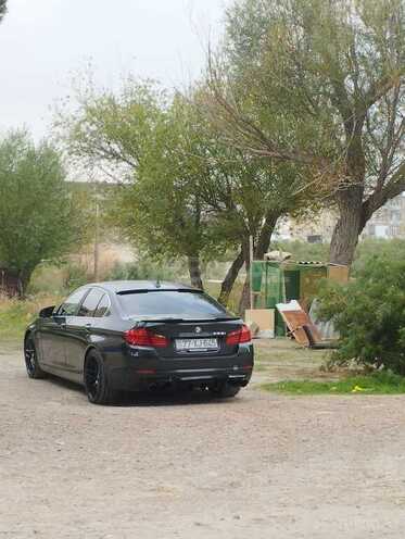 BMW 528-2