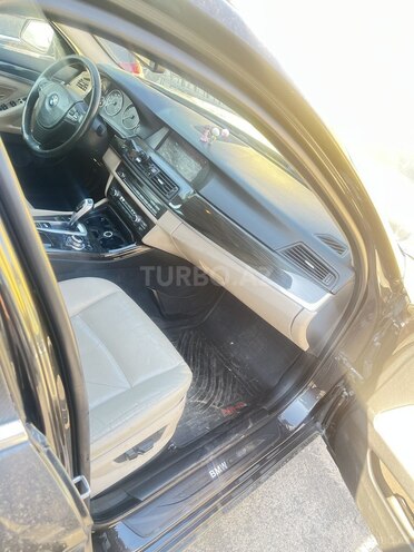 BMW 528-8
