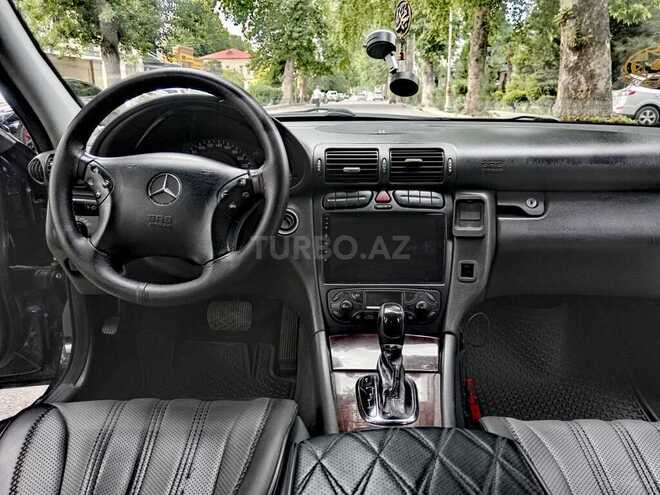 Mercedes C 200-8