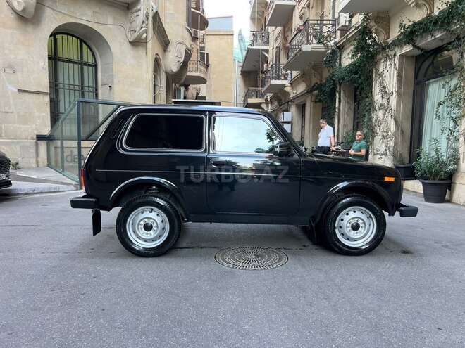 LADA (VAZ) Niva-3