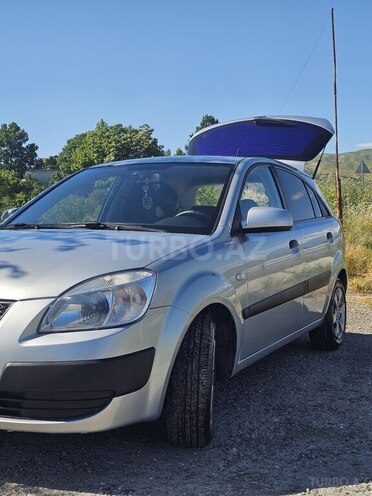 Kia Rio-3