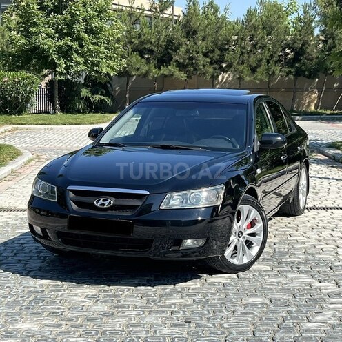 Hyundai Sonata-1