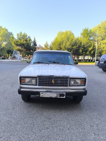 LADA (VAZ) 2107-1