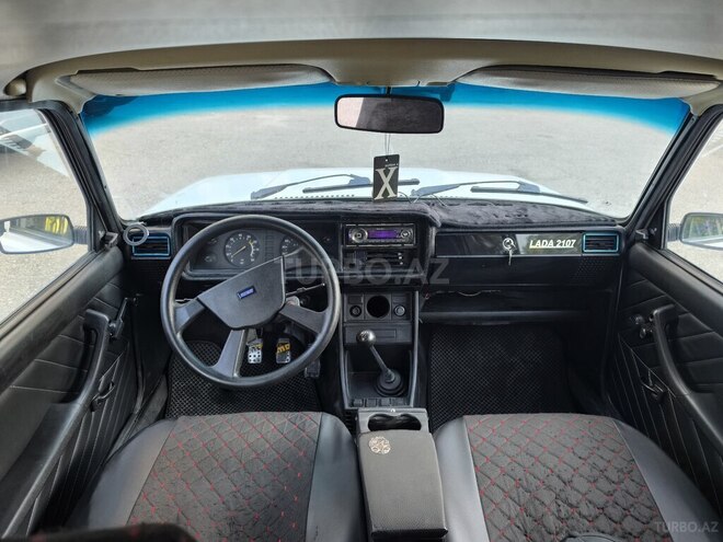 LADA (VAZ) 2107-5