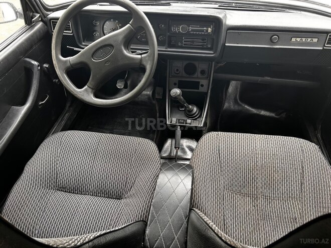 LADA (VAZ) 2107-5