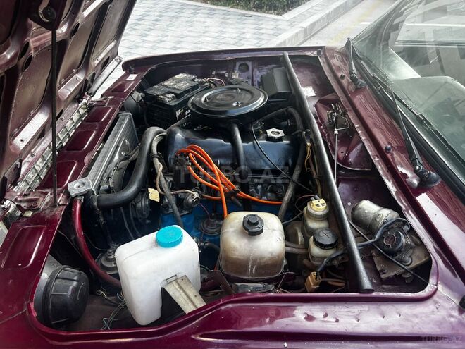 LADA (VAZ) 2107-2