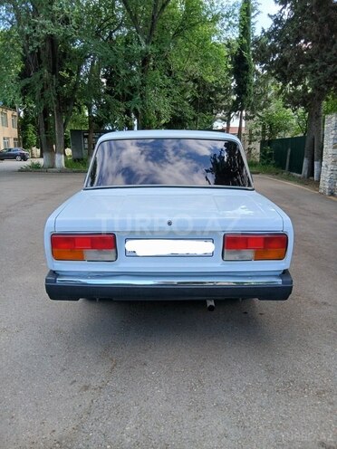 LADA (VAZ) 2107-17