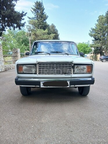 LADA (VAZ) 2107-1