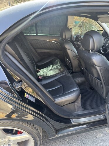 Mercedes E 320-7