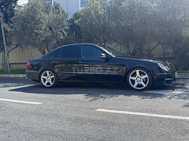 Mercedes E 320-10
