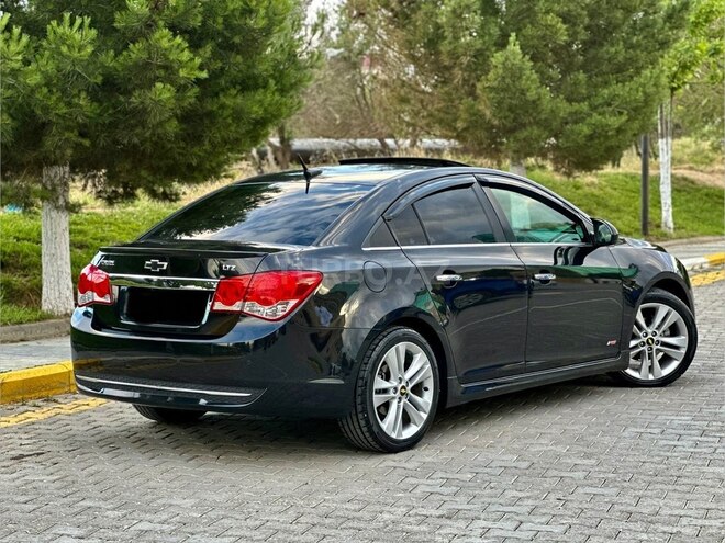 Chevrolet Cruze-8