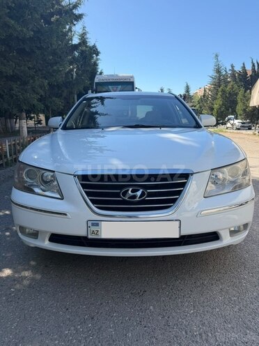 Hyundai Sonata-1