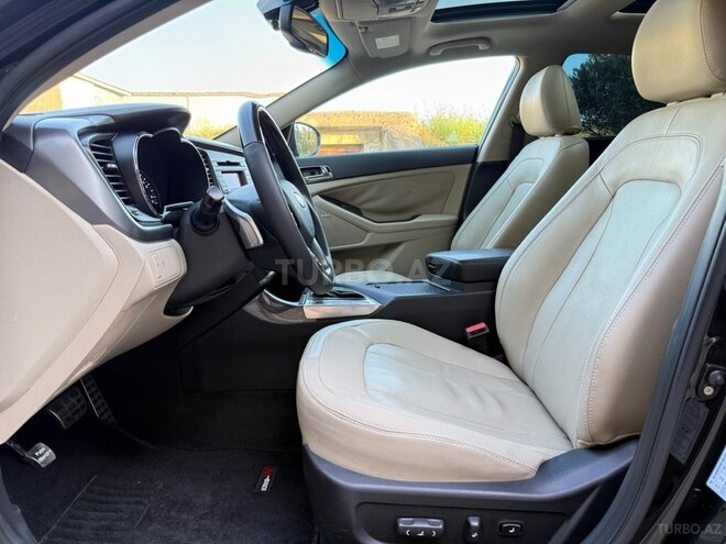 Kia Optima-11