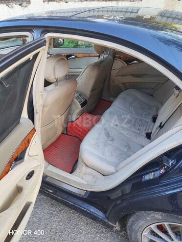 Mercedes E 270-7