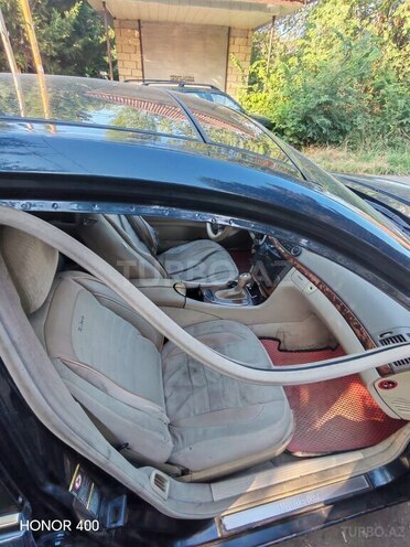 Mercedes E 270-12