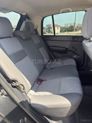 Hyundai Getz-10