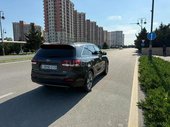 Kia Sorento-4
