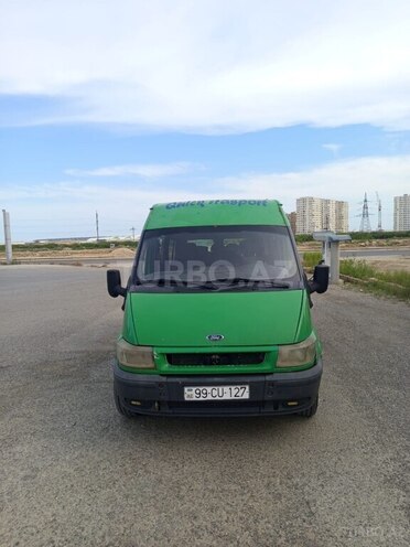 Ford Transit-1