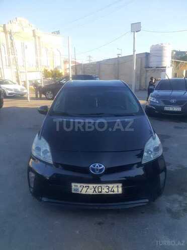 Toyota Prius-1