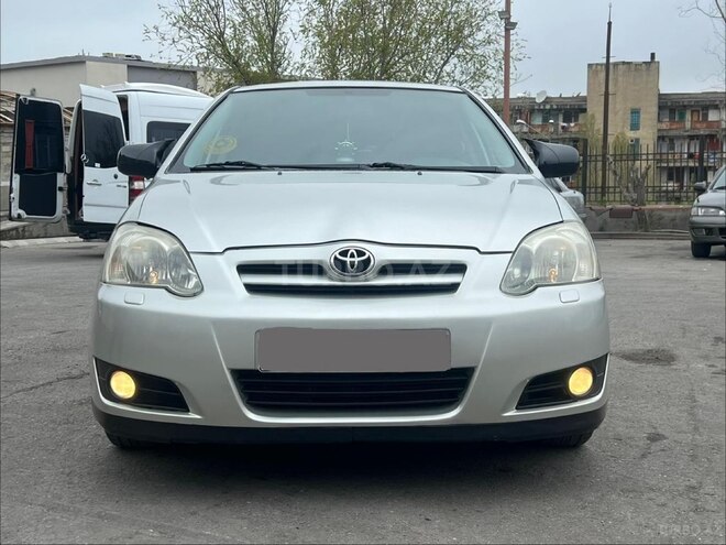 Toyota Corolla-10