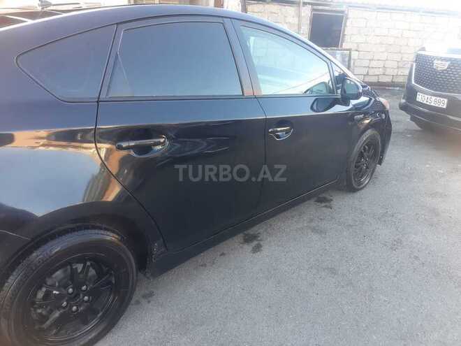 Toyota Prius-3