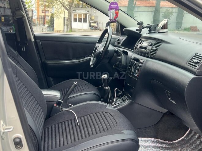 Toyota Corolla-13