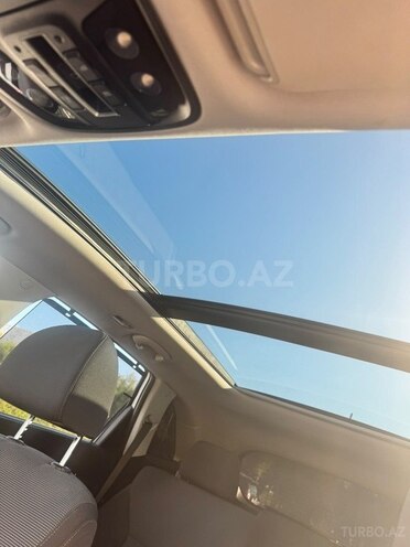 Kia Sorento-11