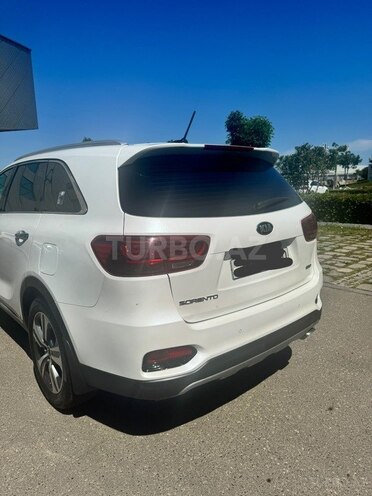 Kia Sorento-7
