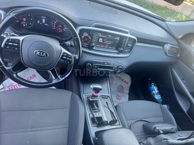 Kia Sorento-3