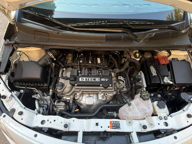 Chevrolet Cobalt-2