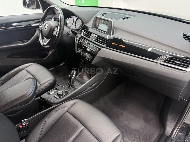 BMW X1-11