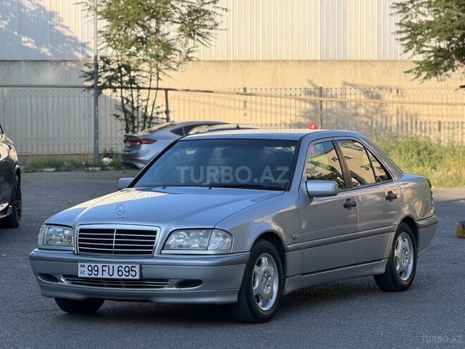 Mercedes C 200-3