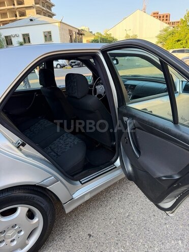 Mercedes C 200-14