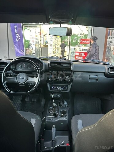 LADA (VAZ) Niva-8