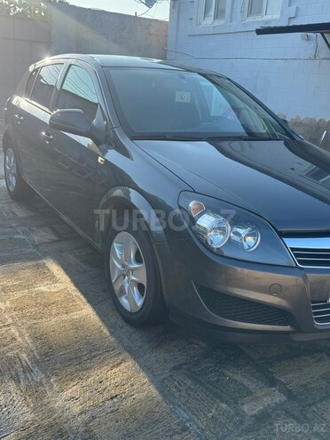 Opel Astra-2